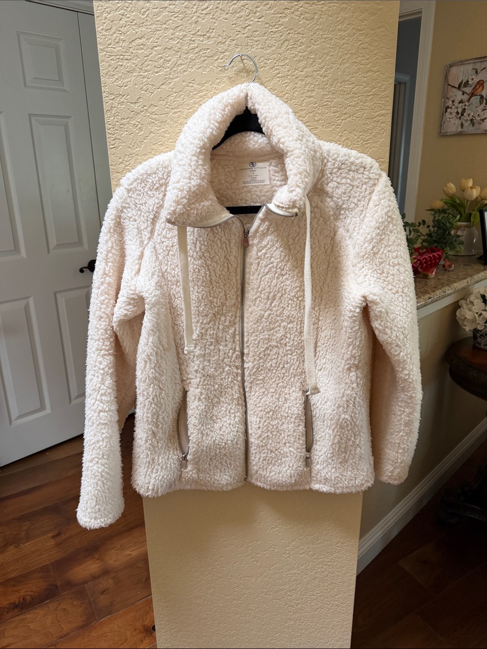 Adrienne Vittadini Cream Sherpa Zip-Up Jacket